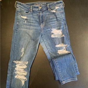 Women’s American Eagle Ripped Jeans